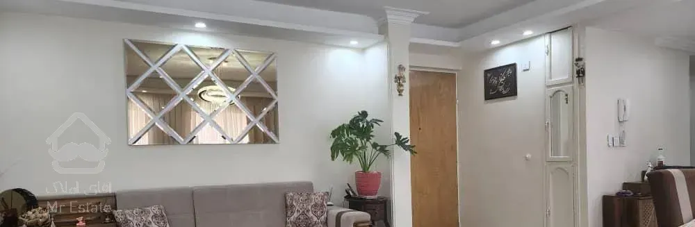 آپارتمان ۸۳ متری/ ۲ خوابه /کمیل/فول امکانات