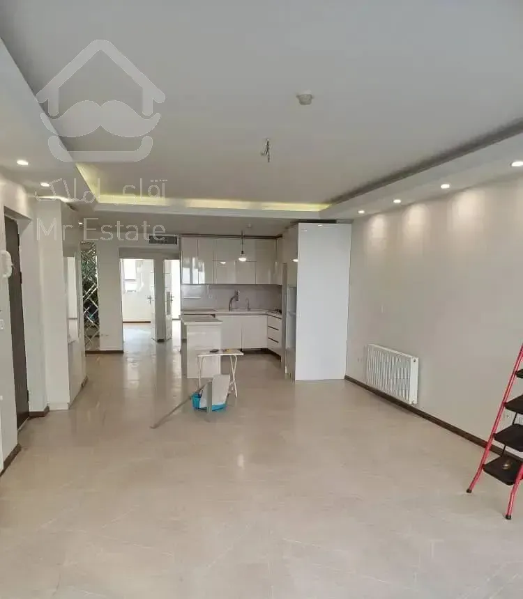 ۱۱۵ متر  فول امکانات  / صادقیه  آریا شهر