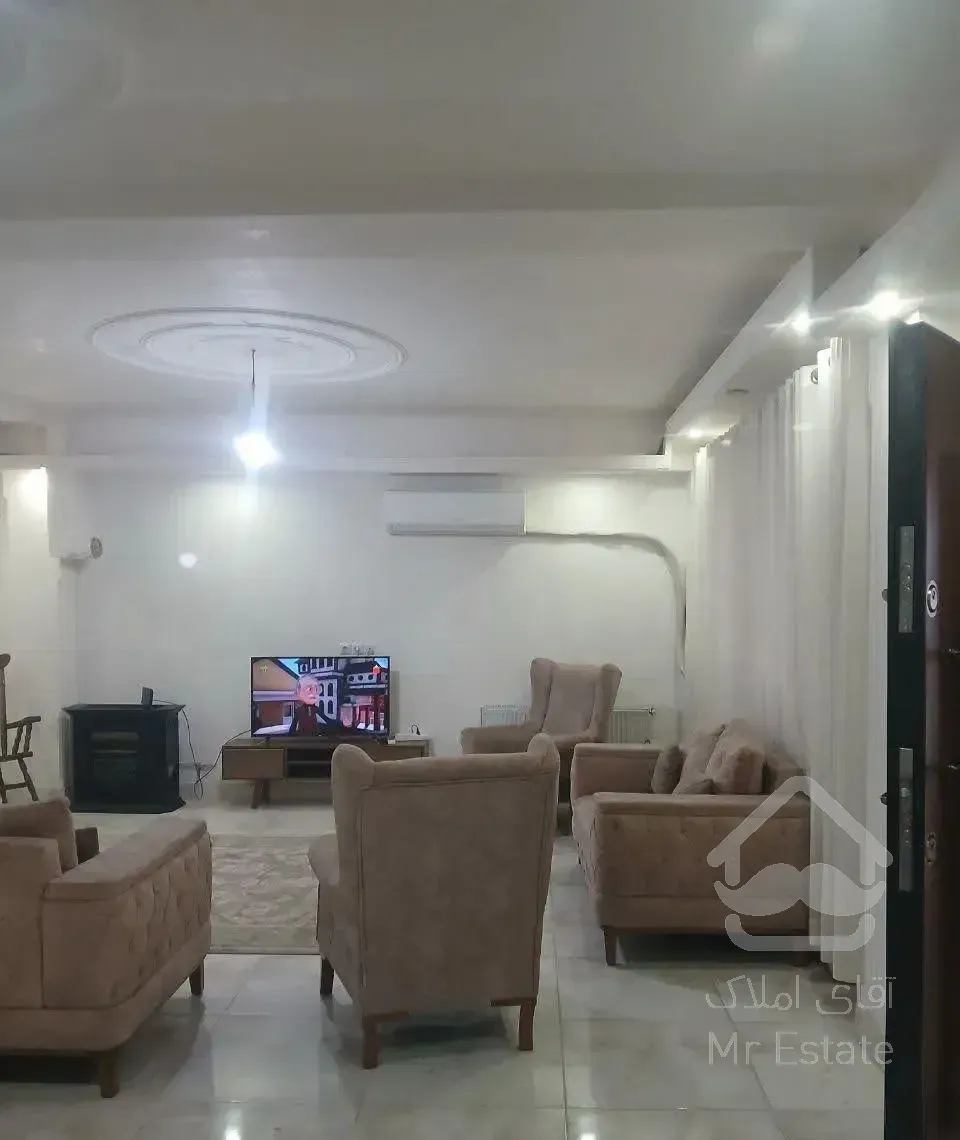 اجاره طبقه دوم یک واحد مسکونی