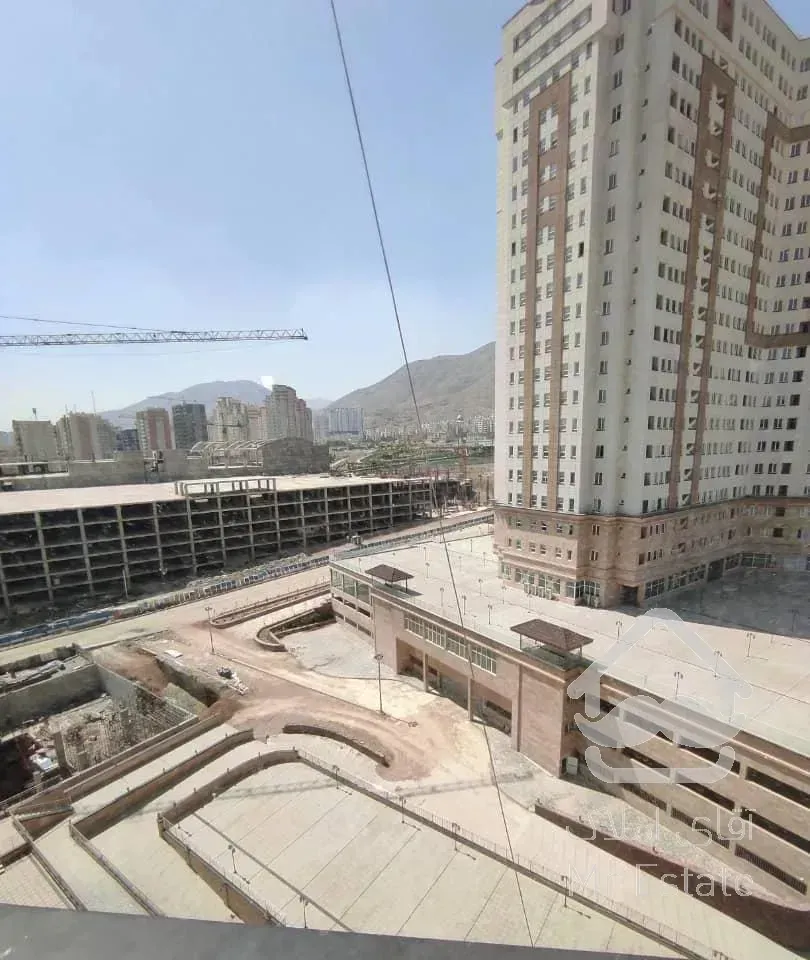 واحد 145متری محدوده دریاچه چیتگر، شهرک راه اهن