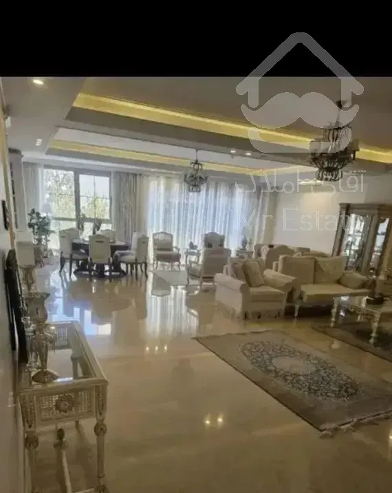 ۱۲۵متر/سه خواب/تک واحدی/صادقیه