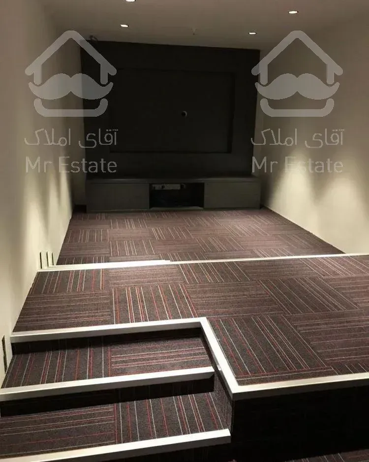 ۱۴۰متری آجودانیه طبقه چهارم آشپزخانه فول فرنیش