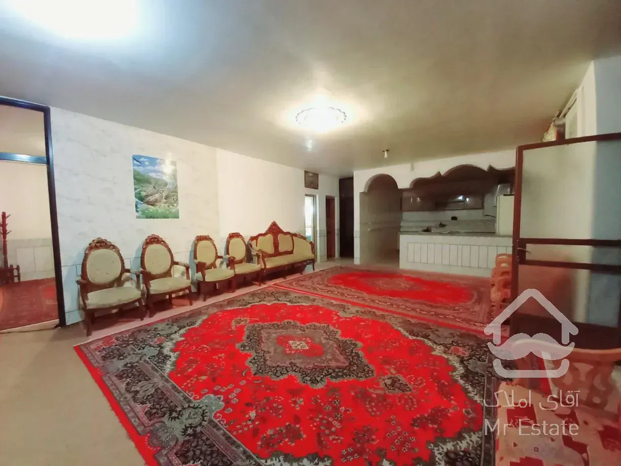 ویلا دوخوابه باغبهادران لب آب