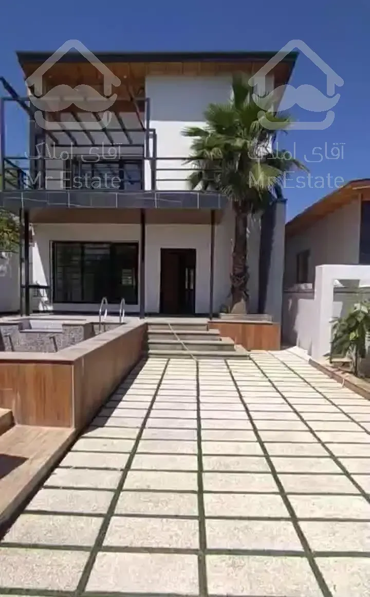 ویلا مدرن استخردار ۱۸۰ متر کلیدنخورده