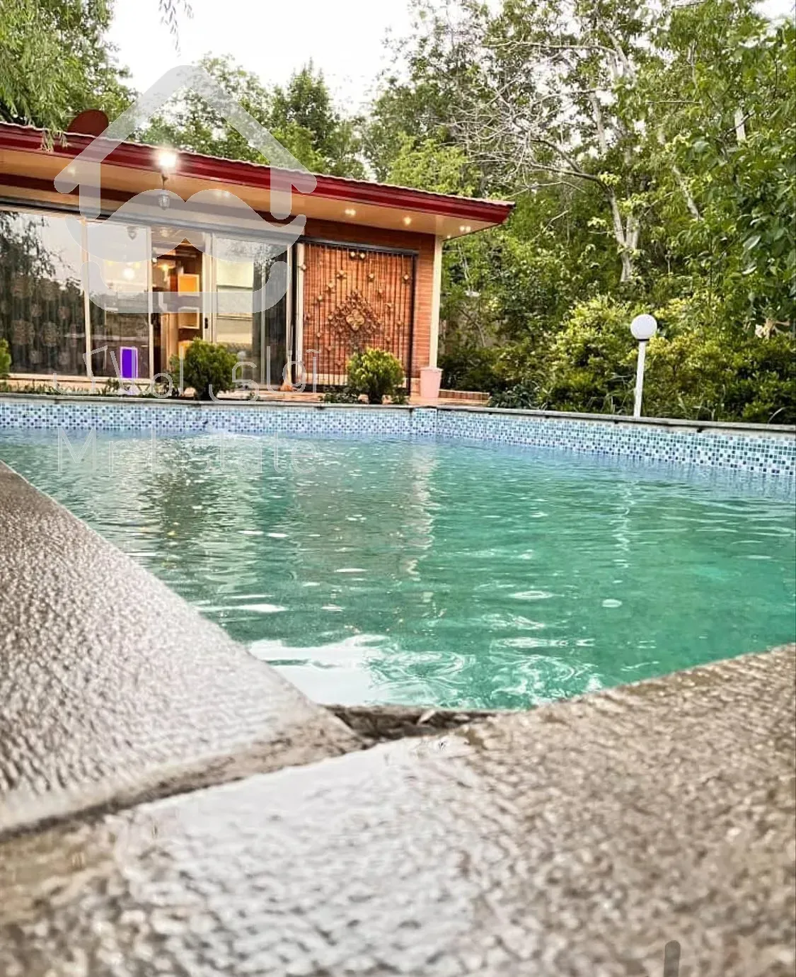 ویلا استخر دار باغبهادران