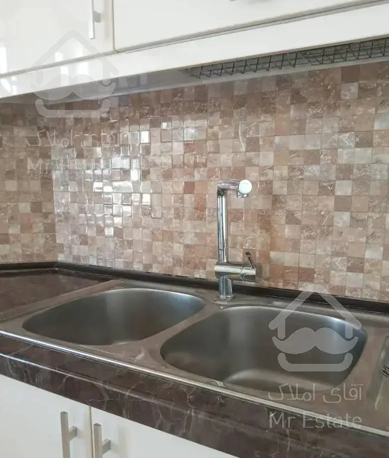 آپارتمان ۱۴۵ متر سه خواب شهید عراقی دو پارکینگ