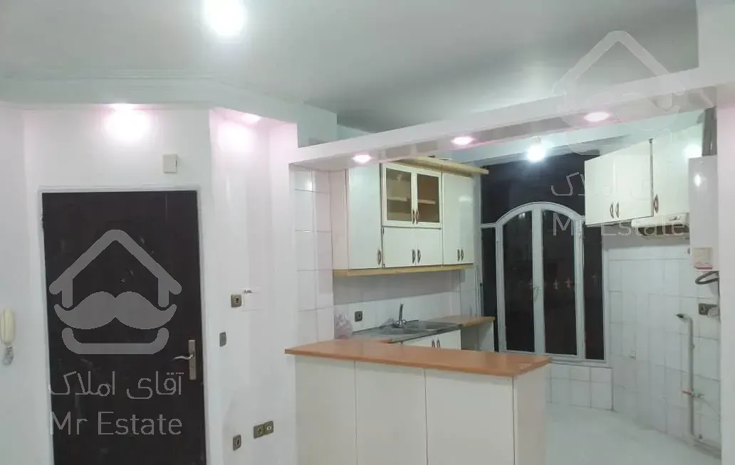 قصرالدشت بهنود ۴۳ متر با پارکینگ