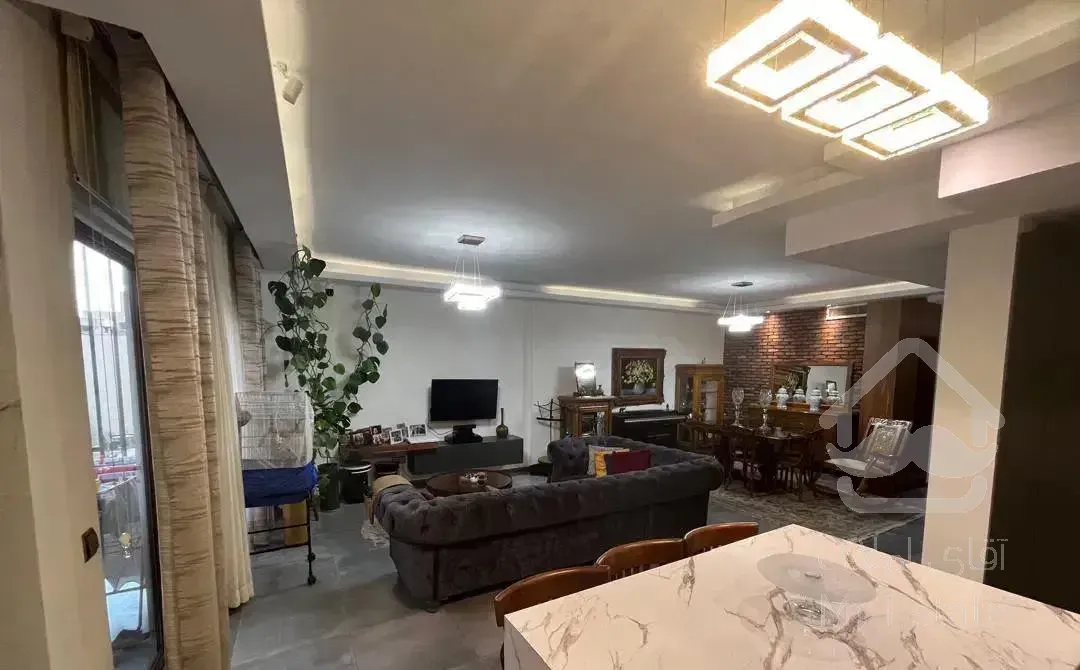 مرزداران شرق ۸۱ متر ۲ خواب