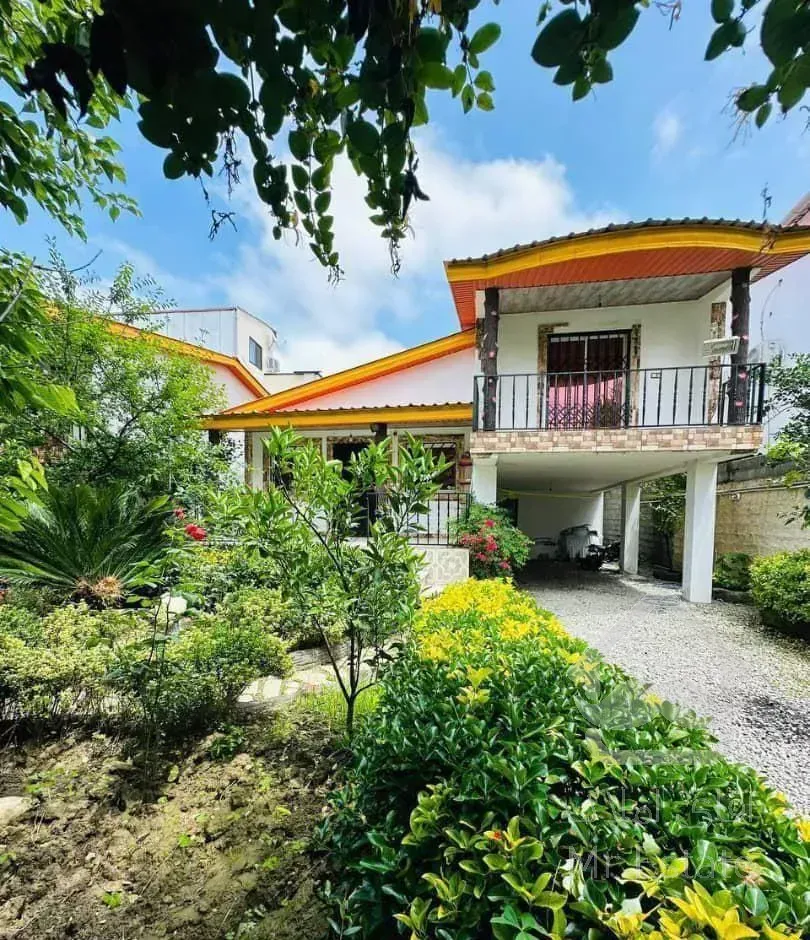 ویلاباغ سرسبز ۳۰۰متری۳خوابه مبله‌کامل سندشیش‌دانگ