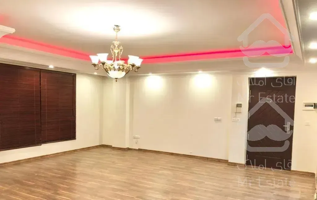 آپارتمان 101متر،دو خوابه،سند شخصی سالم تک برگ