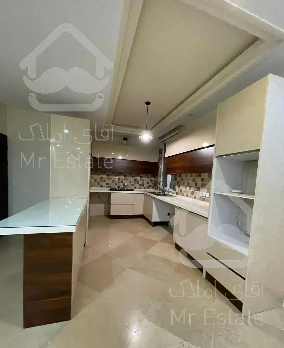 120متر/ هروی/ روف گاردن