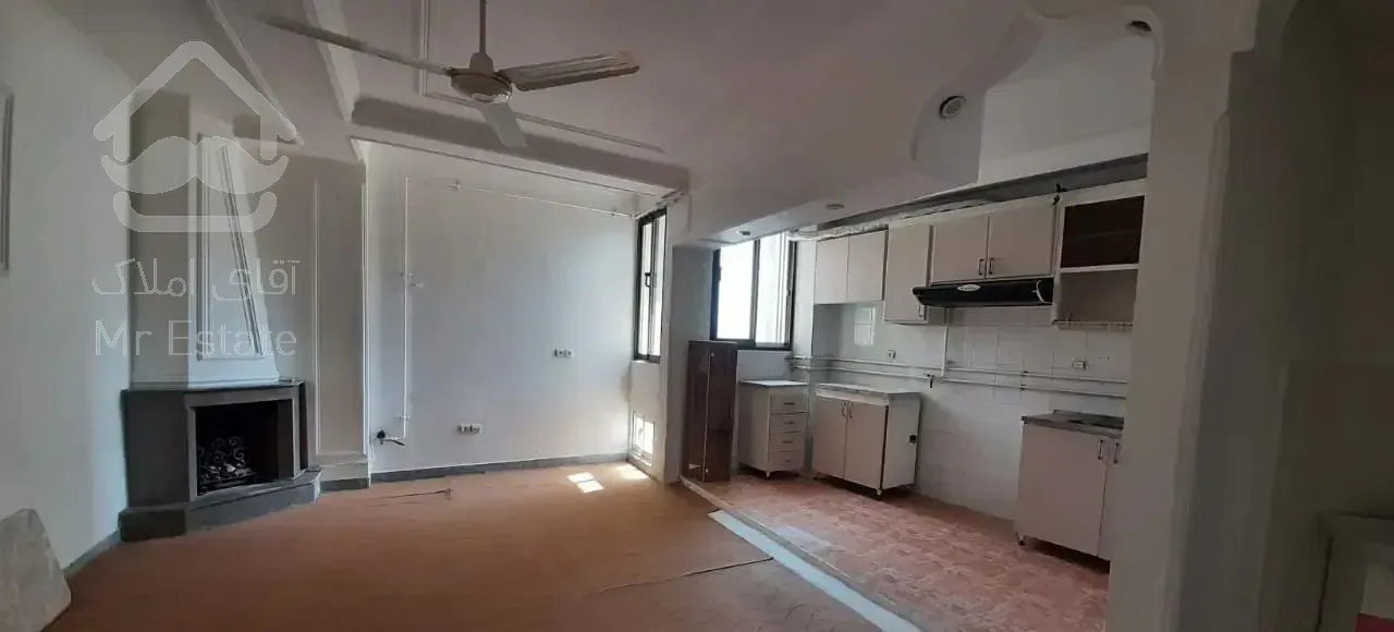 ۱۱۰متر اپارتمان بلوار فرح اباد