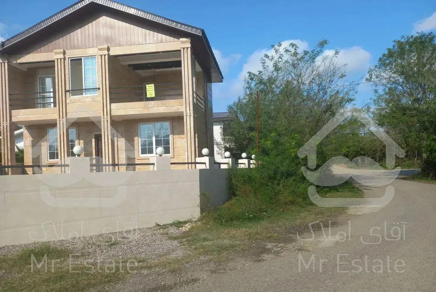 ویلای جنگلی۲۲۰متری دوبلکس فول امکانات سند تک برگ