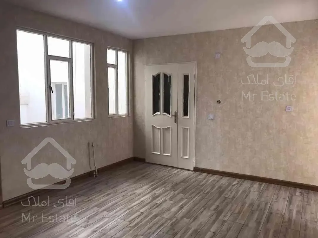 ۶۷ متر ۲خوابه فول امکانات در آیت الله کاشانی