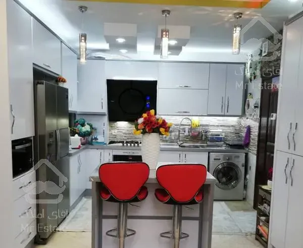 ۷۸ متر ۶ ساله کاشانی اباذر