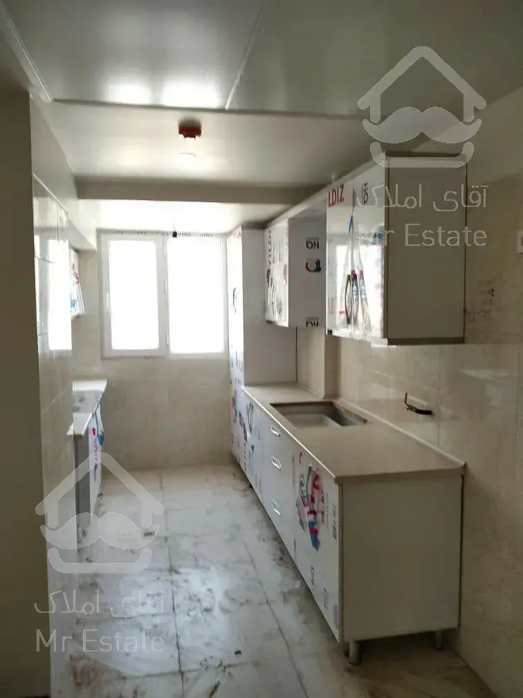 آپارتمان 105متذی 2 خواب آبشار منطقه22