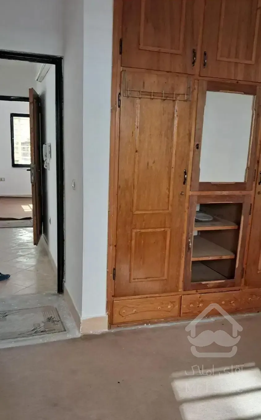 اجاره خونه ۲طبقه.طبقه پایین اجاره داده میشود