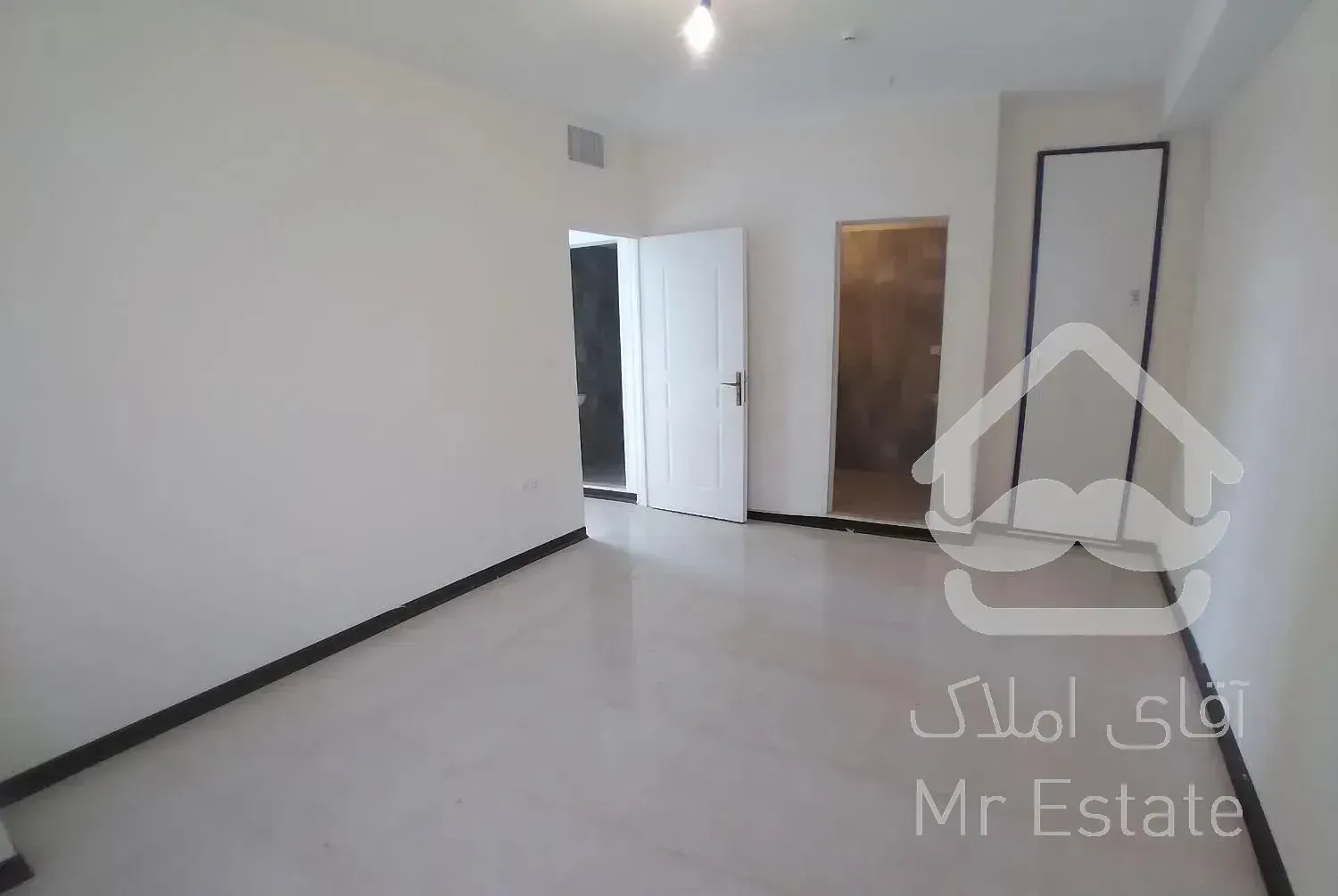 ۱۲۰متر ۳ خوابه کلیدنخورده