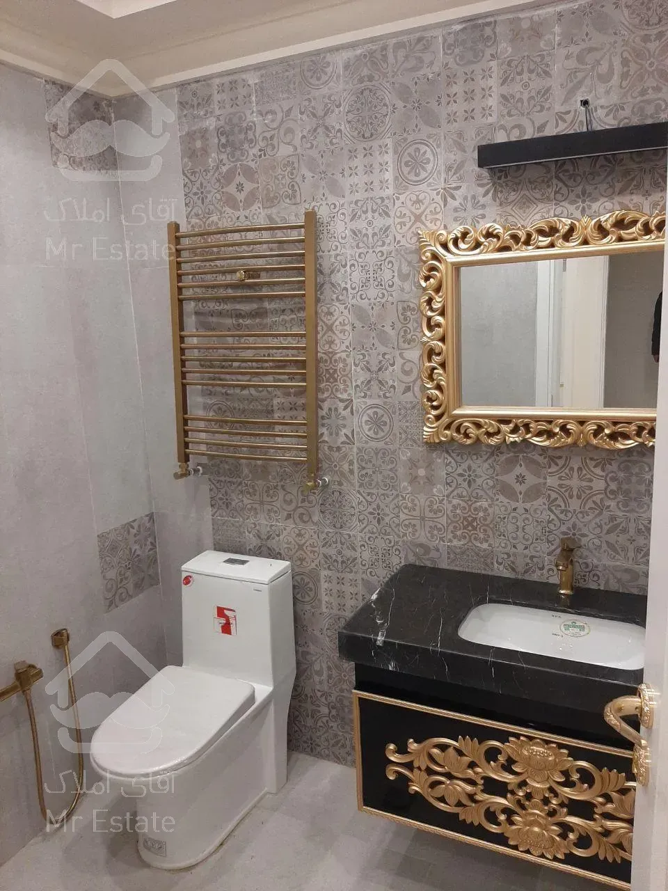 آپارتمان ۳۲۰ متر فرمانیه شرقی (اخوان)