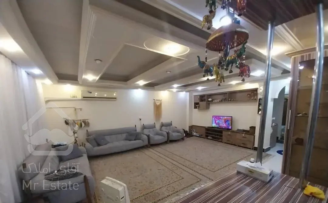 فروش واحد 102 متری واقع درگلستان/ سعدی/