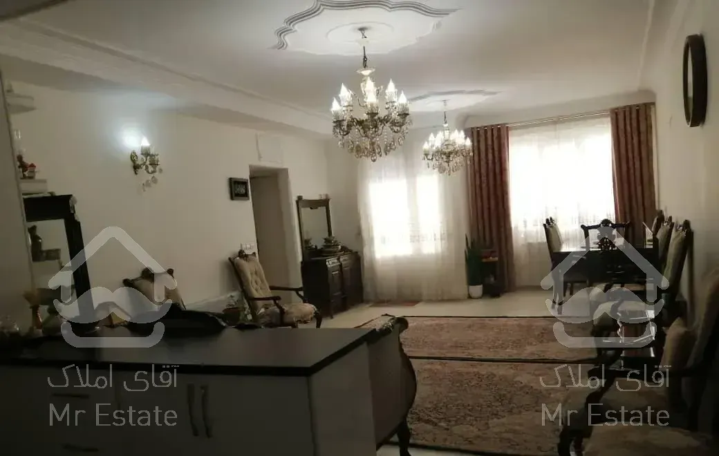 ۱۰۰ متر خوش نقشه