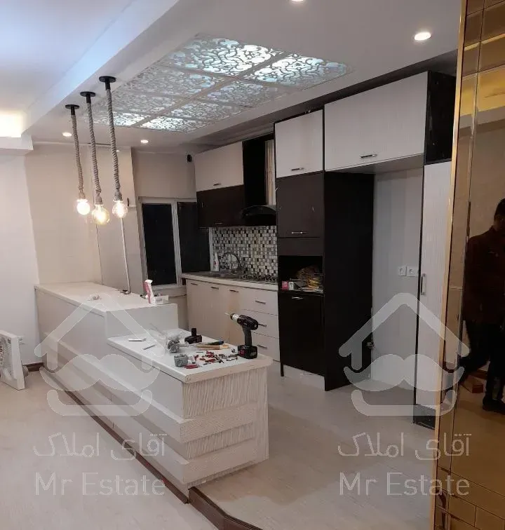 آپارتمان ۸۷ متری   درختی