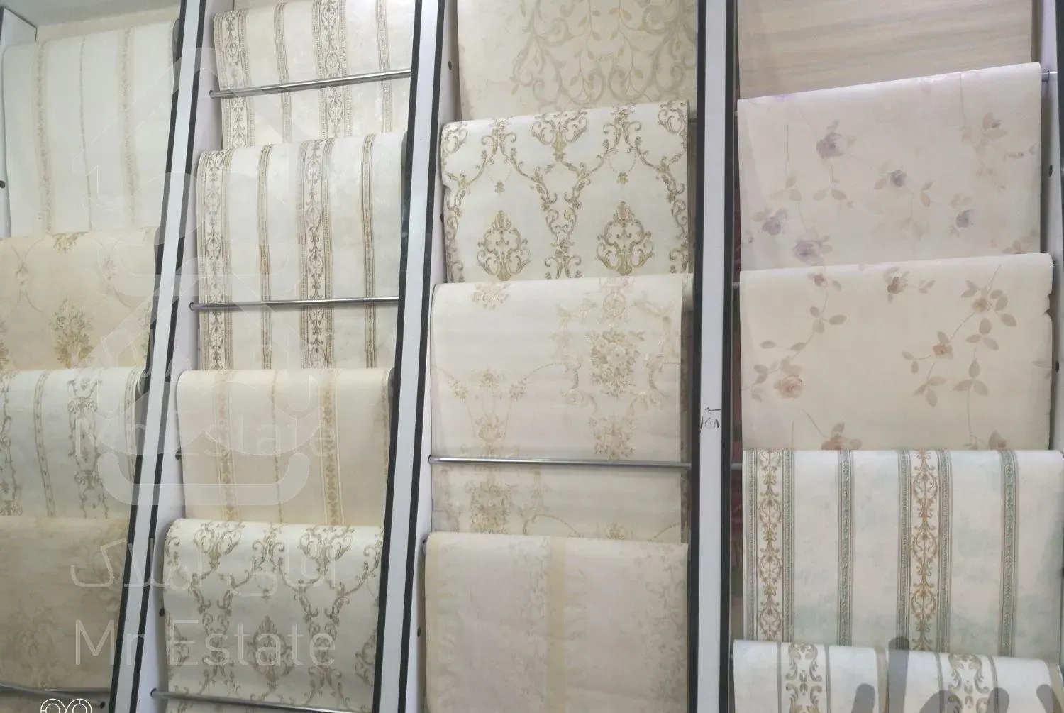 دکوراسیون داخلی، کاغذ دیواری (کلی و جزئی)