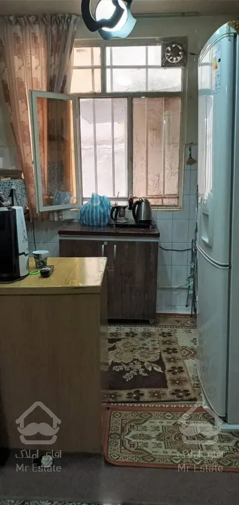 آپارتمان ۳۷متری ۱ خواب مستر  وام دار  قابل رهن  حیاط دار سال ۸۰   قصر الدشت