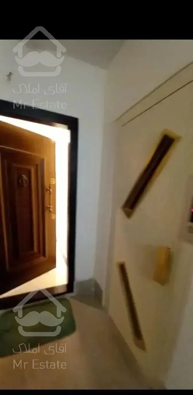 آپارتمان ۱۰۰متری ۲خواب ، خوش نقشه ، فراز لامع