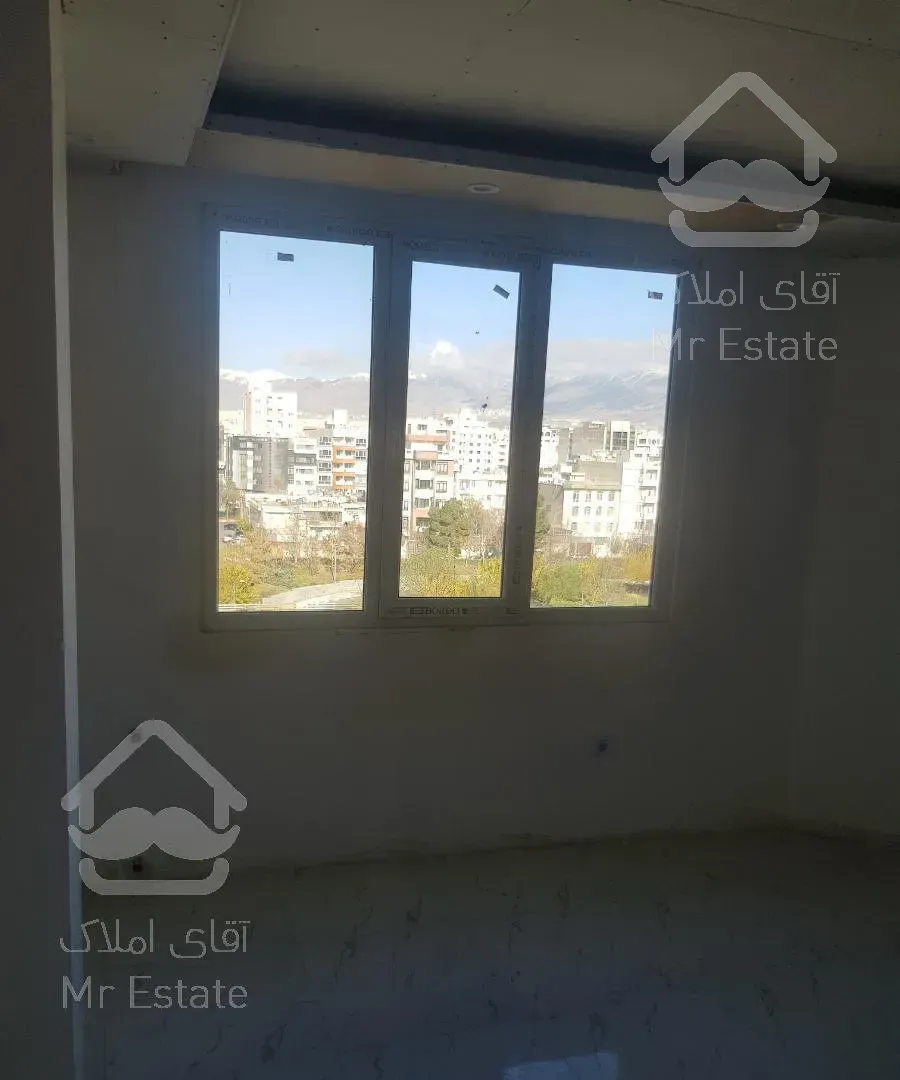 آپارتمان ۱۱۰ متری واقع در فاز۴ مهرشهر