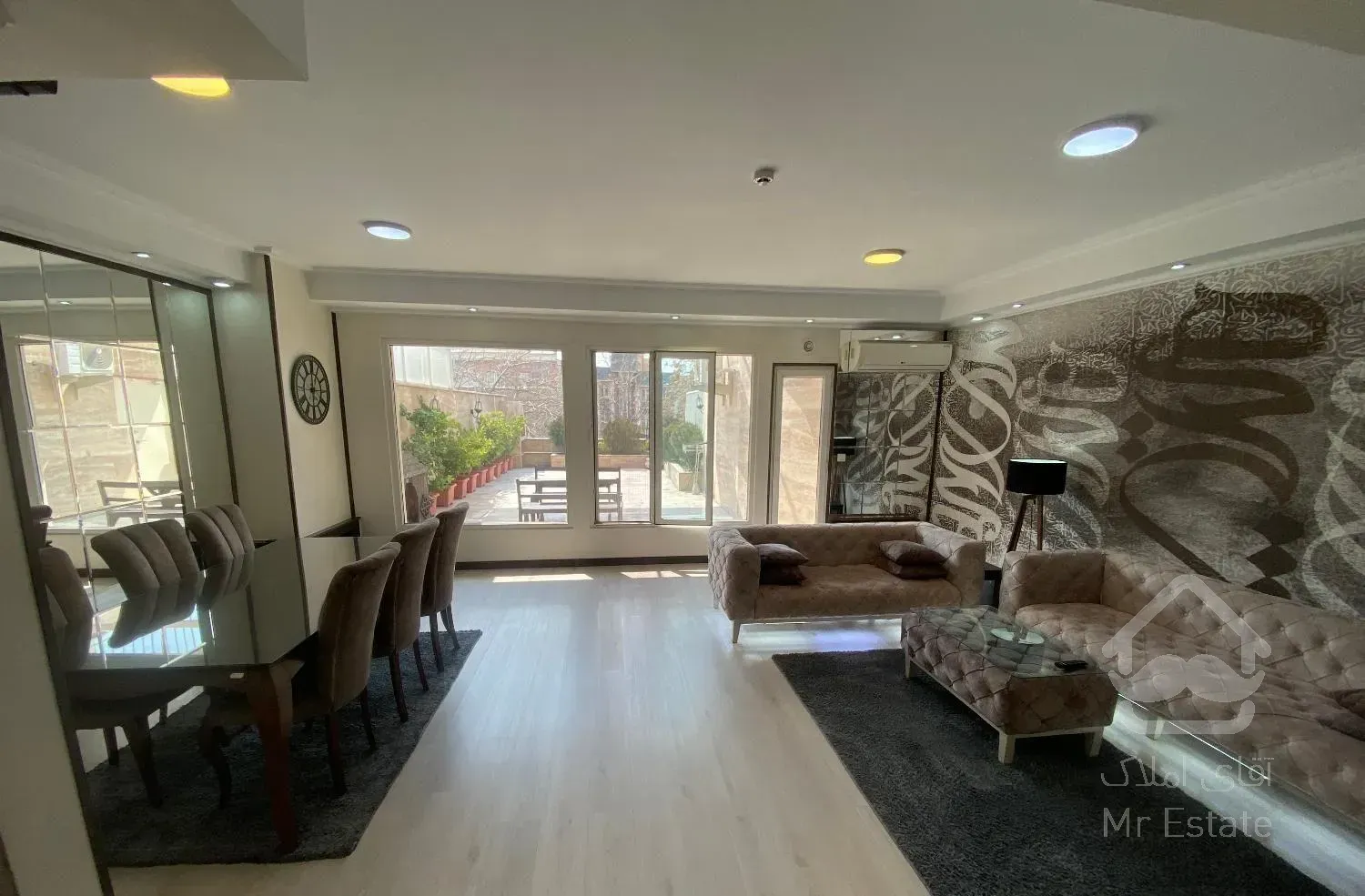 برج باغ ۱۱۰متر+۷۰متر تراس اختصاصی(توضیحات بخوانید)