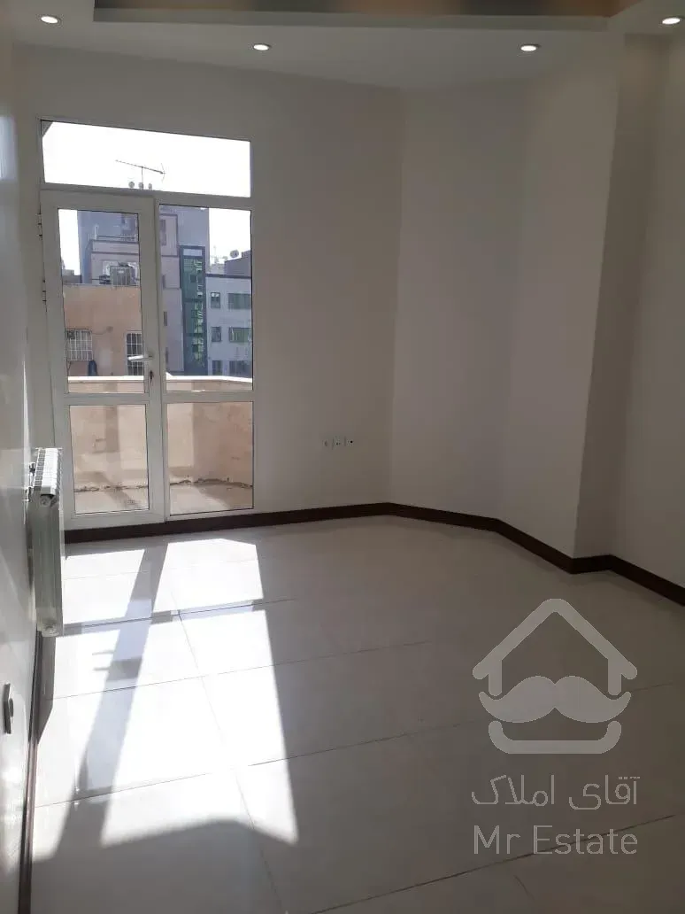 واحد اوکازیون ۹۰ متری کمالی شرقی/غرق در نور/۲خواب مستر/فول امکانات