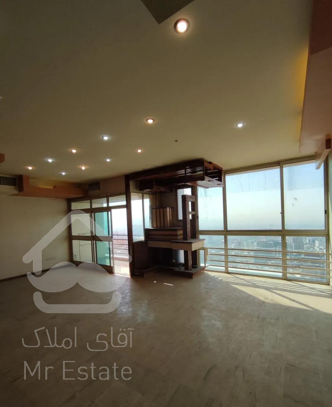 ۲۱۰ متر/ دوبلکس / بوکان / استخر/ تراس