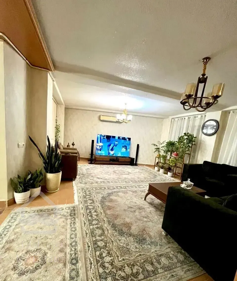 فروش واحد ۱۵۸ متری تک واحدی خیابان مطهری