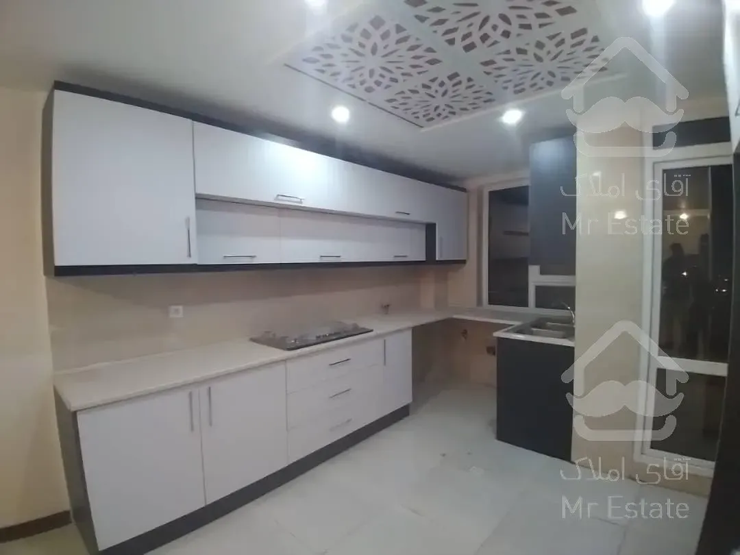 آپارتمان ۸۲ متری دو خواب امکانات عالی سال ساخت ۱۴۰۰