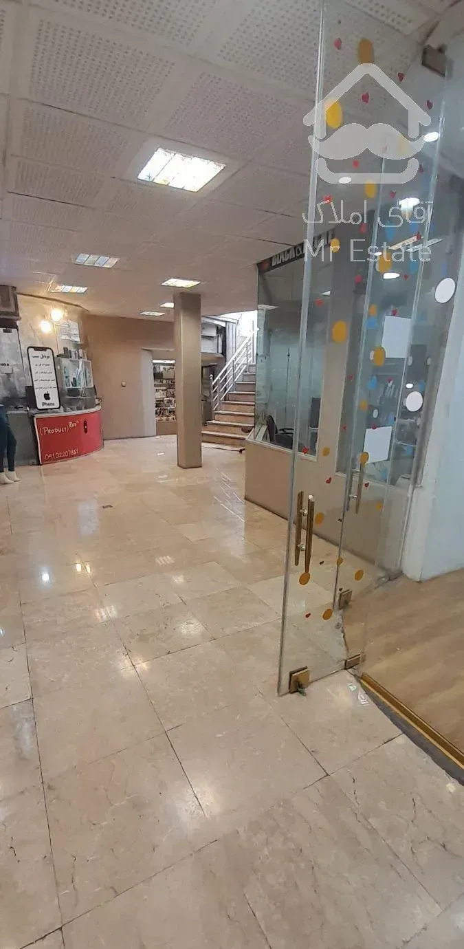 10 متر مغازه/پاساژ شاهین/سند تکبرگ مالکیت