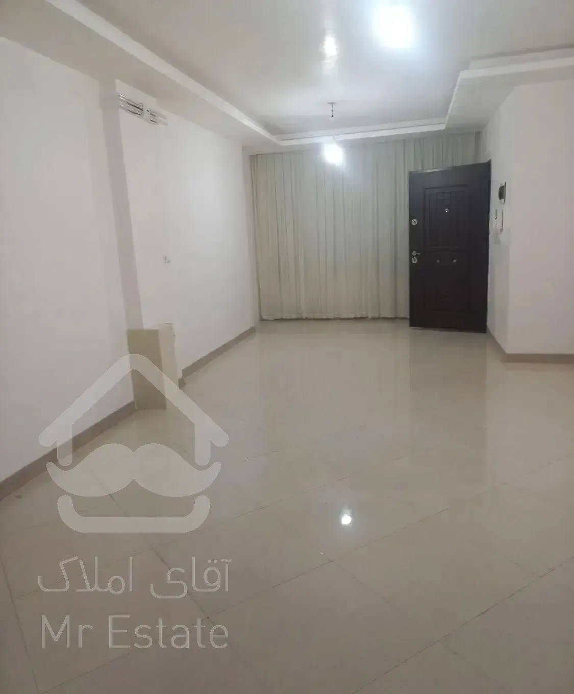 آپارتمان 110 متری ظفر، خیابان بهمن  طبقه همکف