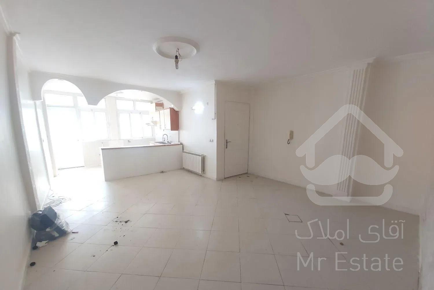 آپارتمان ۶۵متری  / مجردی  تخلیه