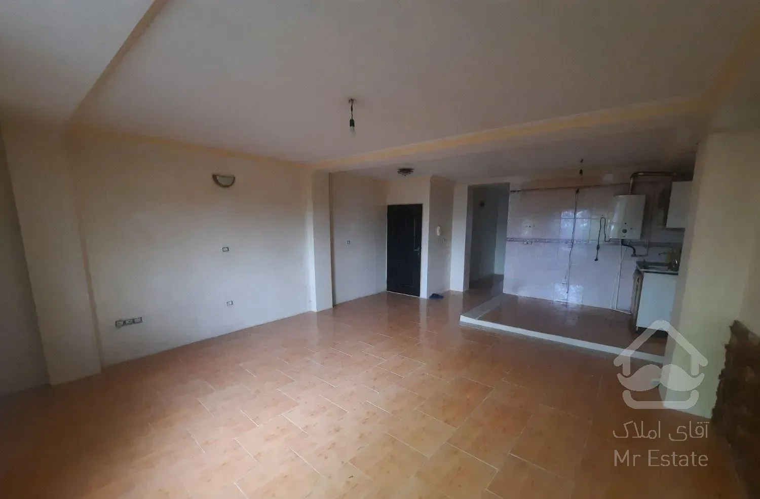 فروش آپارتمان طبقه دوم/سند تک برگ/خیابان امام