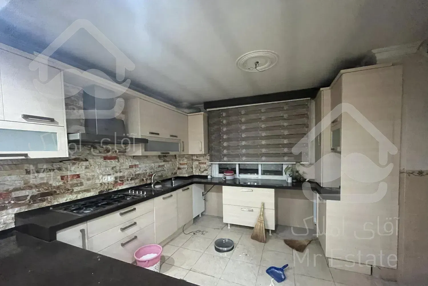 ۱۳۰متر۳خوابه  تکواحدی فول