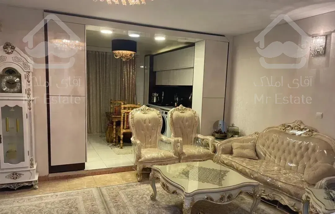 90متر پارکینگ/سه خوابه/انباری /تاپ لوکیشن