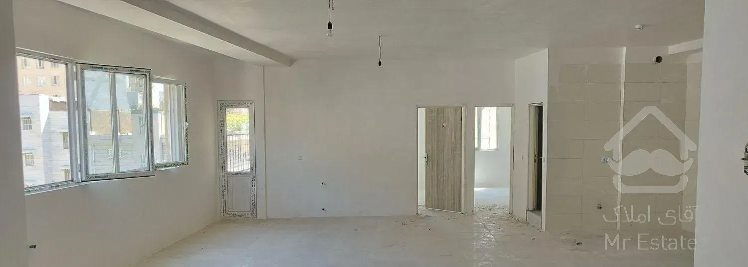 فروش آپارتمان ۱۴۰ متری/ ۳ خوابه/کلید اول/اساتید