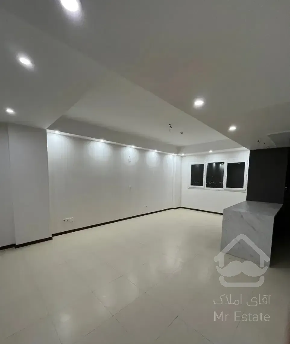 دریاچه چیتگر/۱۰۵متر ۲خواب /ویو دریاچه /مینیمال