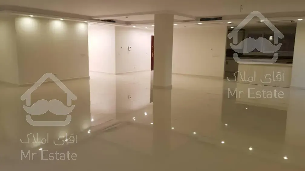 رهن و اجاره ۲۷۰ متری در برج برند فرمانیه