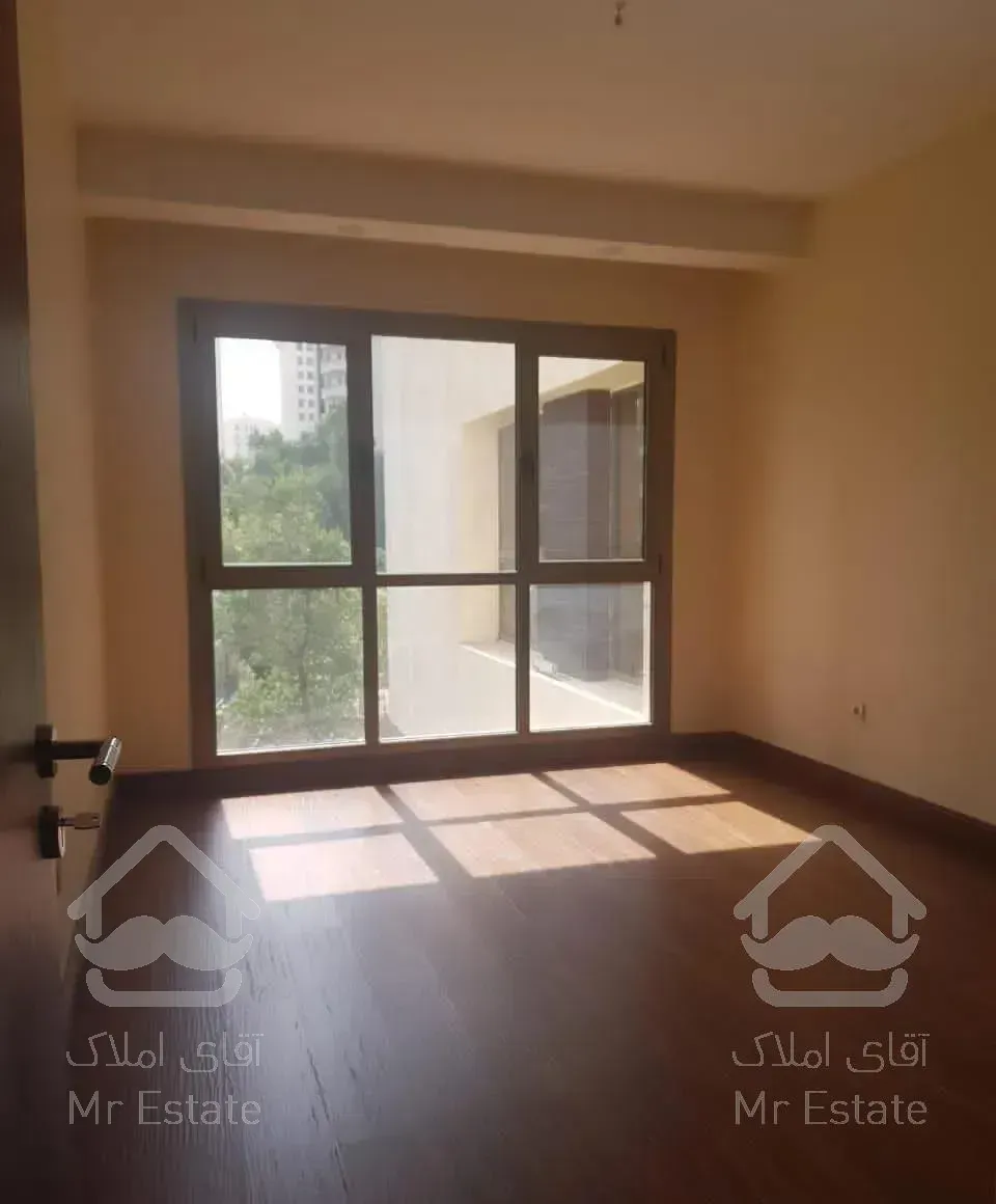 فرشته/٢٦٠متر/استانبول/برج باغ/تراس قابل چیدمان