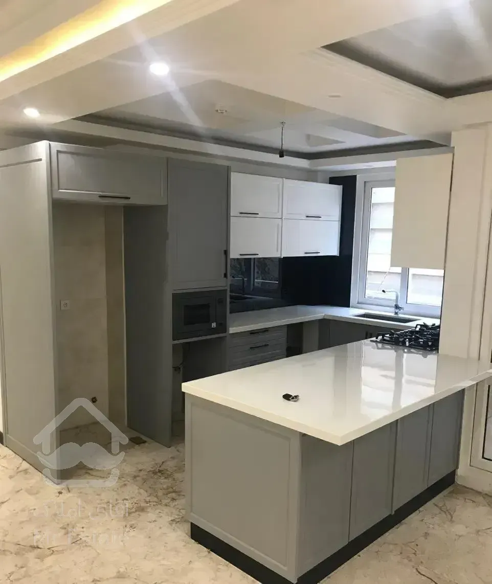 اپارتمان فروشی ۲۱۲ متر مستغلات یکجا(شاهکار)