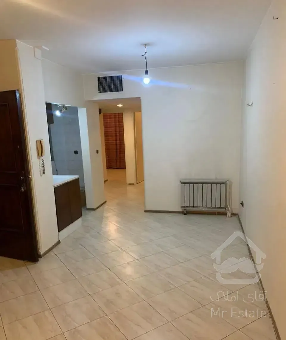 66 متر گلبرگ غربی