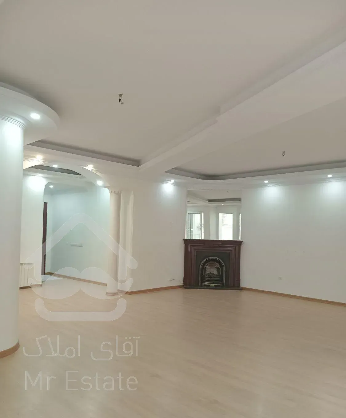 ۱۸۰متر ۳خواب کامرانیه