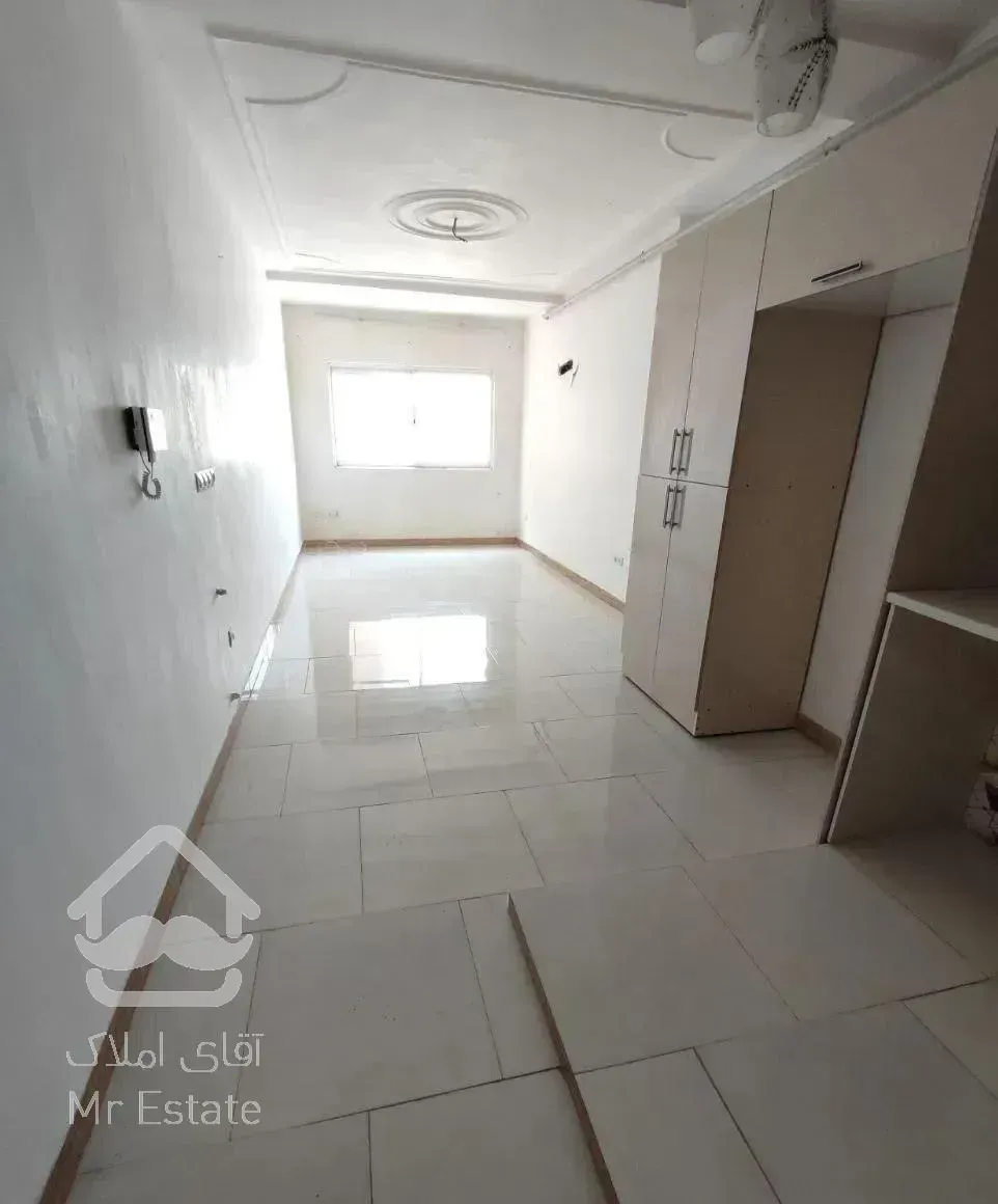 یکواحداجاره‌ای‌تخلیه65متری‌مجتمع‌معلم