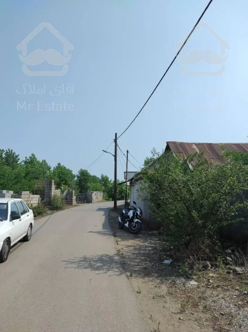 400 متری مسکونی با بر 17 متر